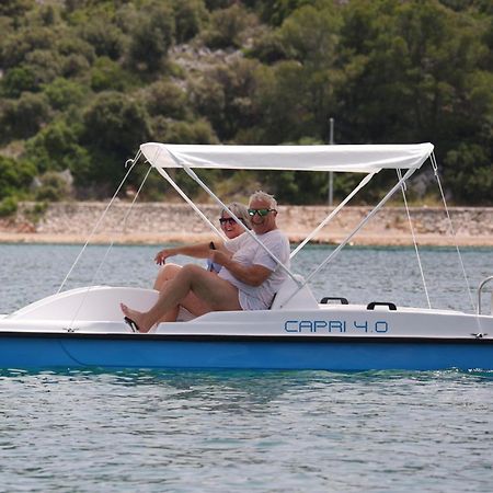 Mobilheim Andrea Wunderschoene Ferienwohnung Direkt Am Meer Jezera Esterno foto