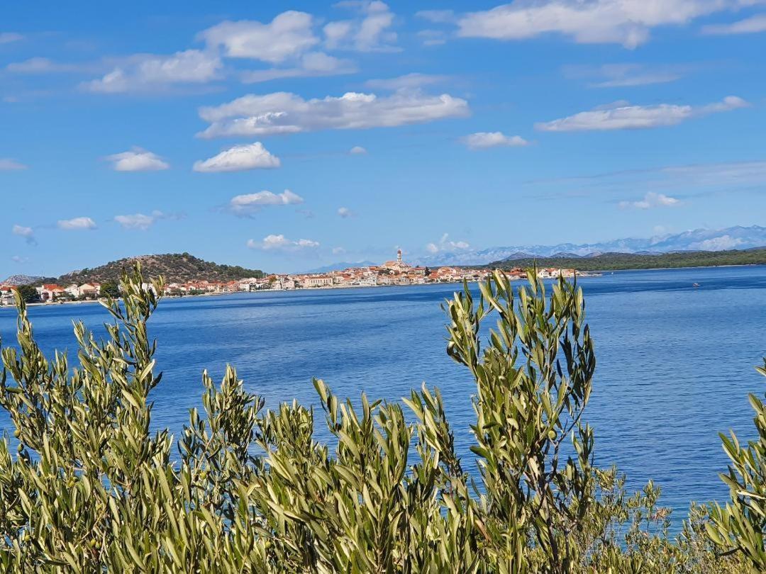 Mobilheim Andrea Wunderschoene Ferienwohnung Direkt Am Meer Jezera Esterno foto