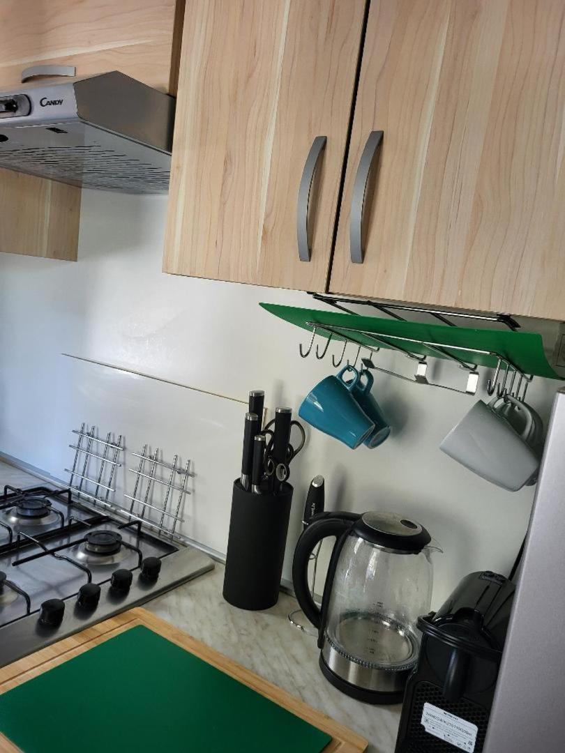 Mobilheim Andrea Wunderschoene Ferienwohnung Direkt Am Meer Jezera Esterno foto