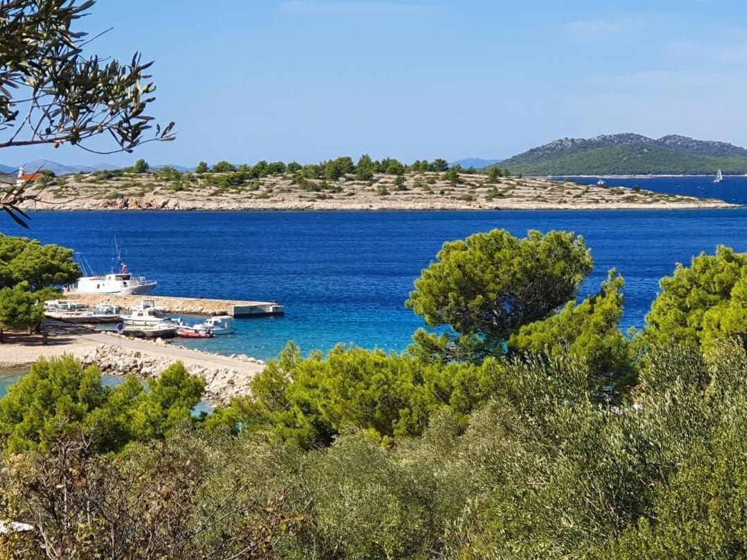 Mobilheim Andrea Wunderschoene Ferienwohnung Direkt Am Meer Jezera Esterno foto